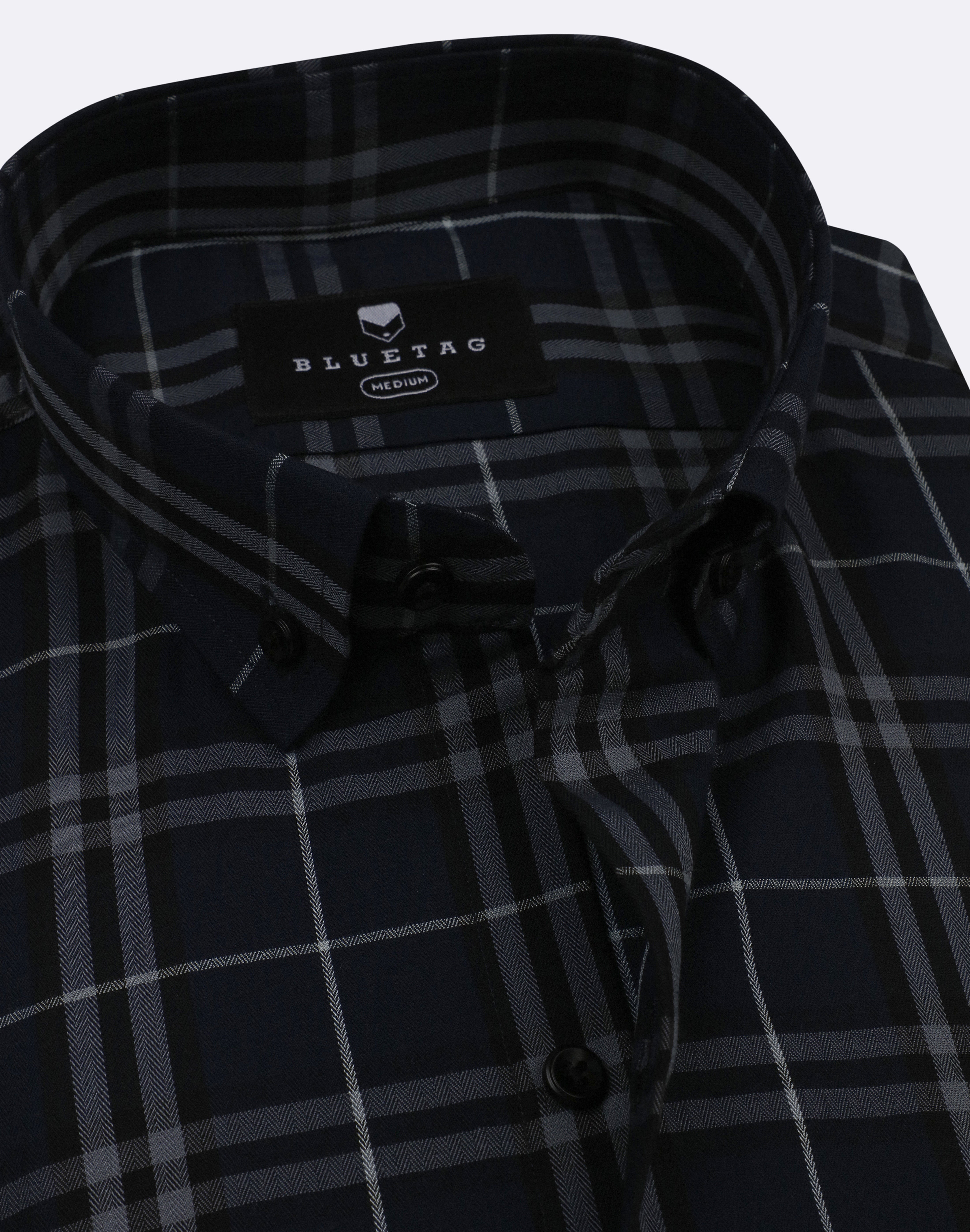 Charcoal Grid Checkered